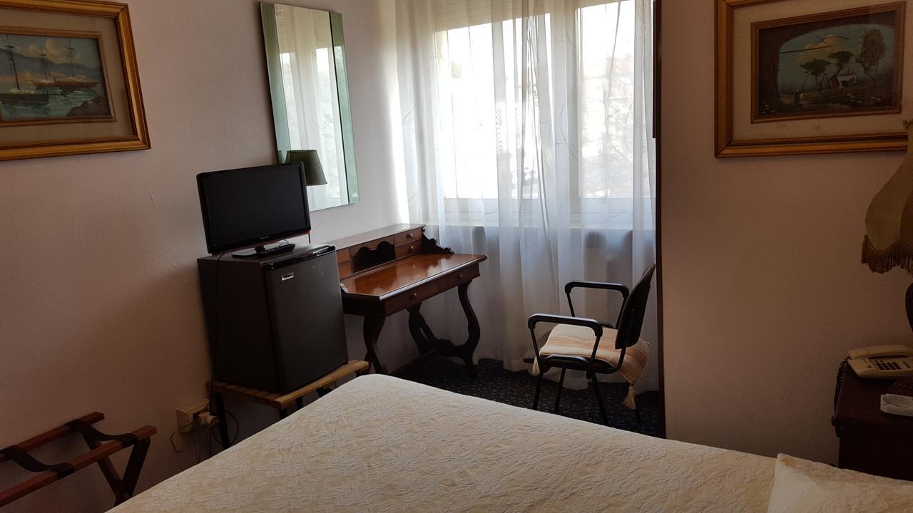 Hotel Royal 알레산드리아 외부 사진